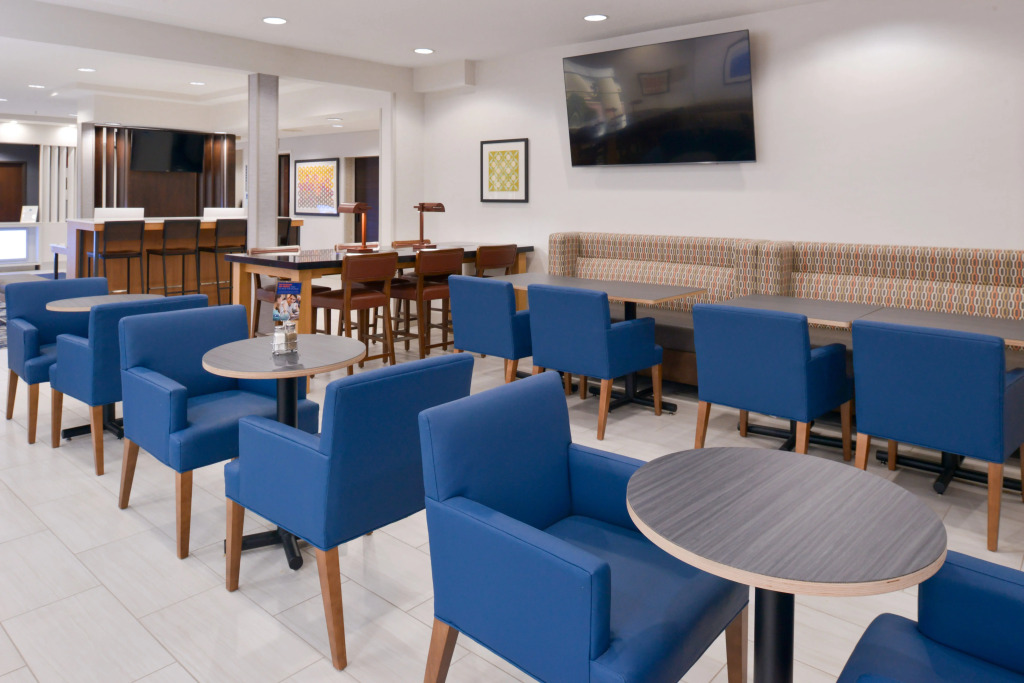 Holiday Inn Express Wixom by IHG