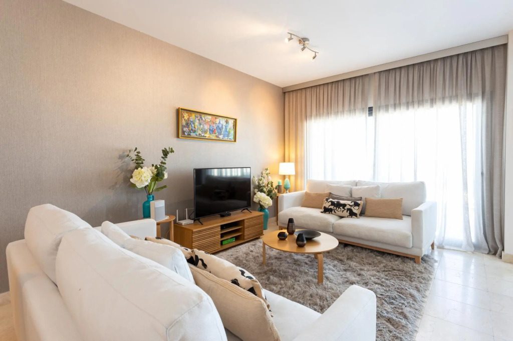 Hoyo 19 Apartment., Villa Padierna