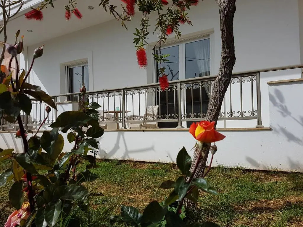 Vakakis-ME Apartments