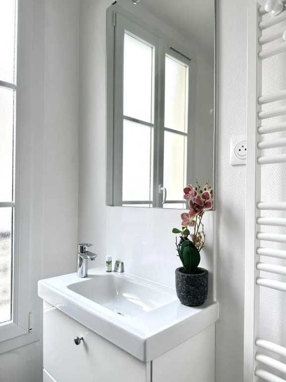 B 2065 -  Arc de Triomphe - Appartement familial