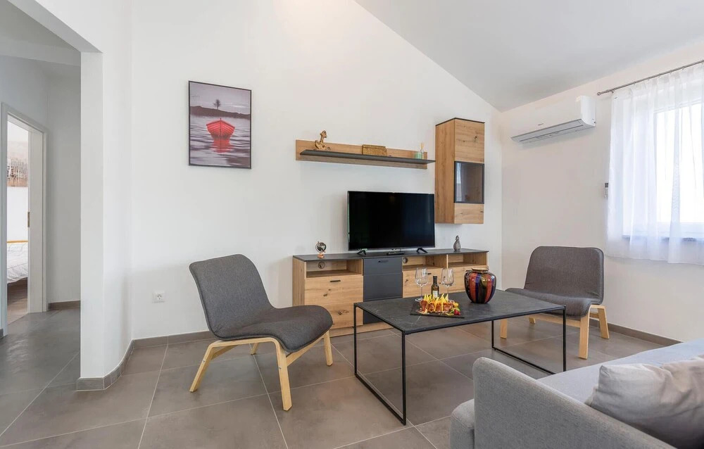 Amazing Apartment in Vrbnik With Outdoor Swimming Pool, Wifi and 2 Bedrooms