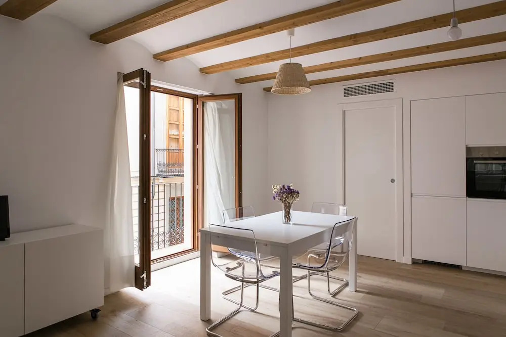 ApartUP L' Almoina