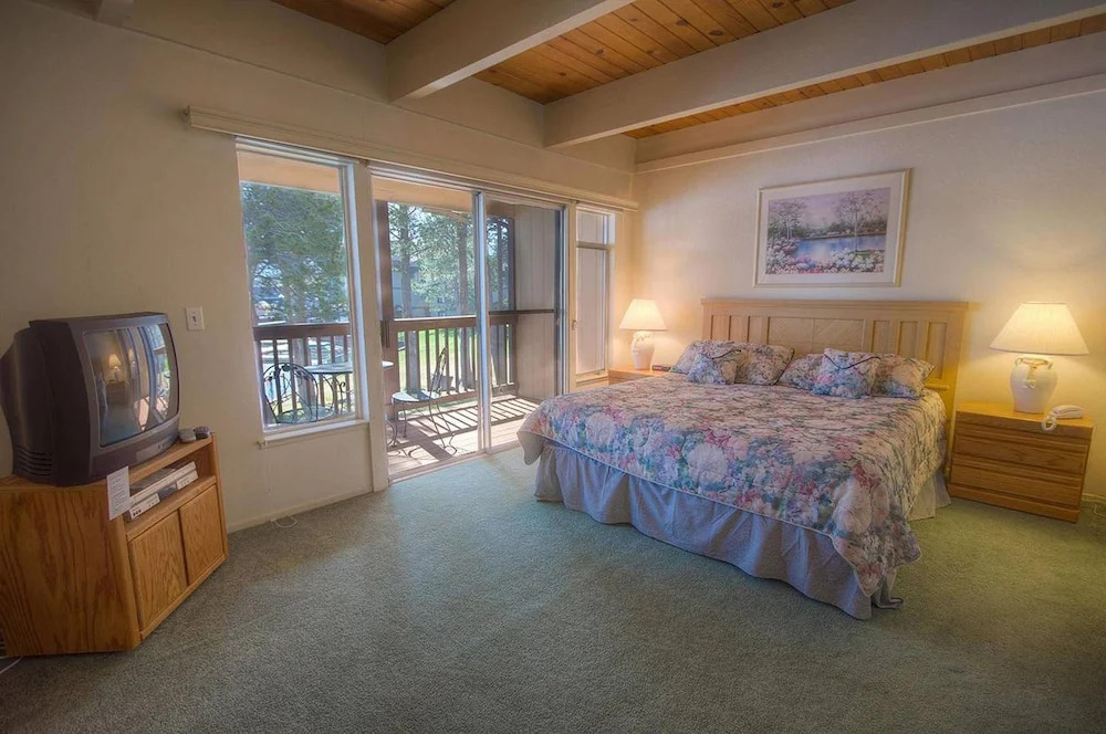Walk on Water by Lake Tahoe Accommodations