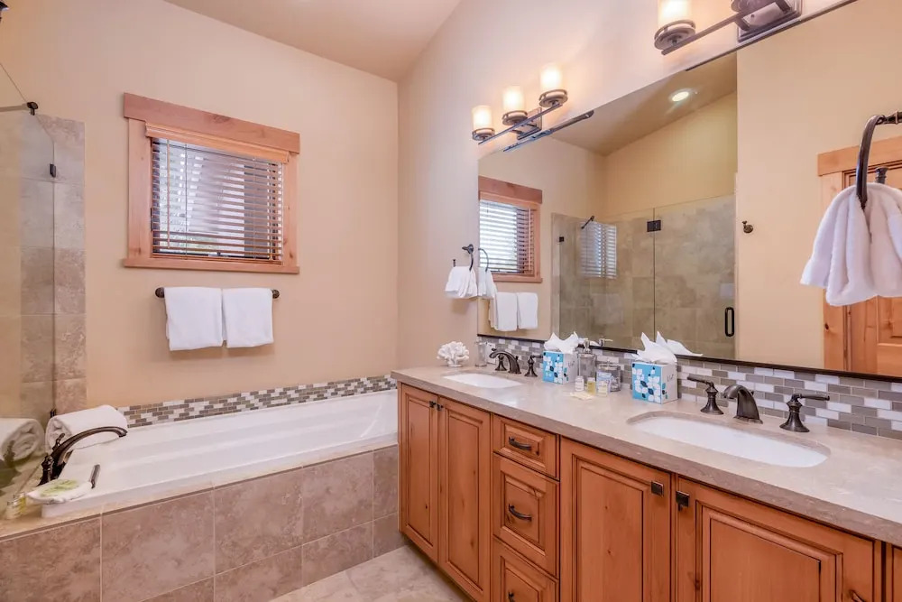 Sagebrush - 3 Br Home