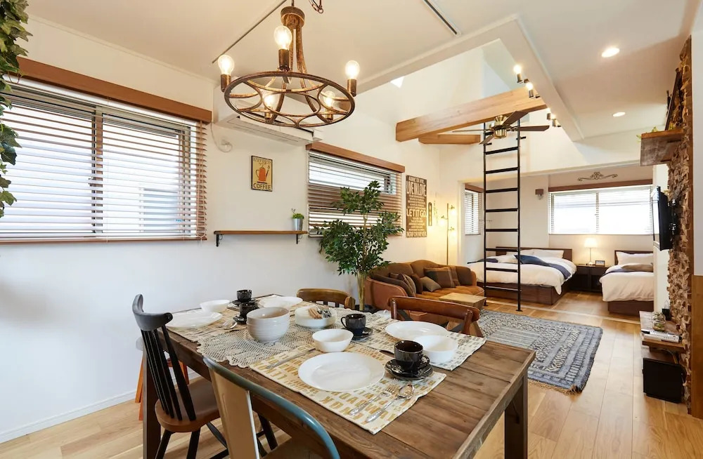 Satoie House