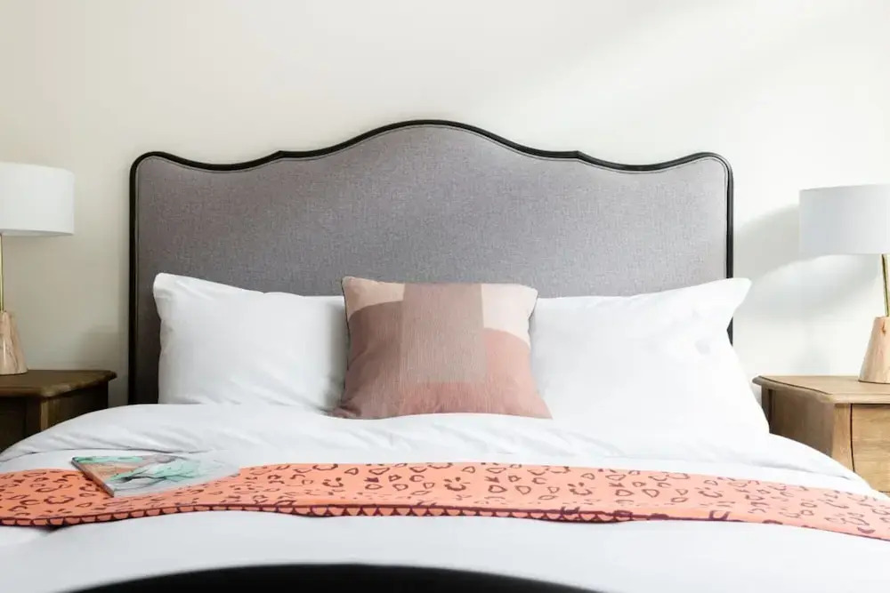 The Portobello Eagle - Modern & Central 2bdr Apartment With Garden