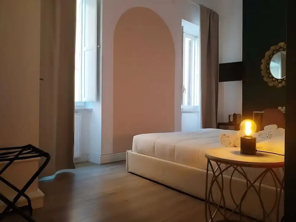 Enotri Guest House - Rome