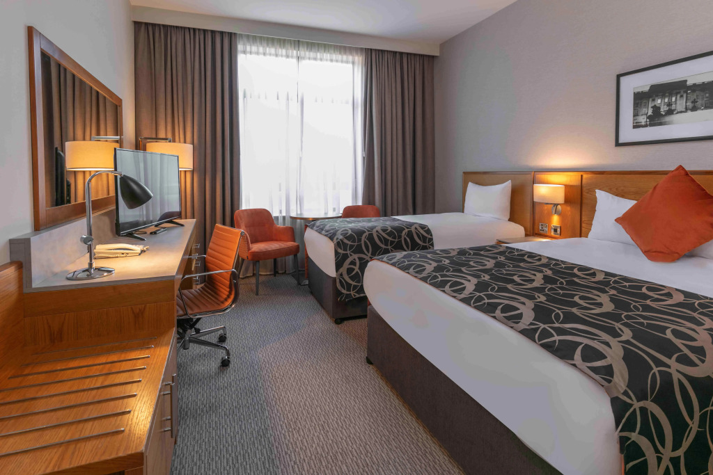 The Crown London, WorldHotels Distinctive