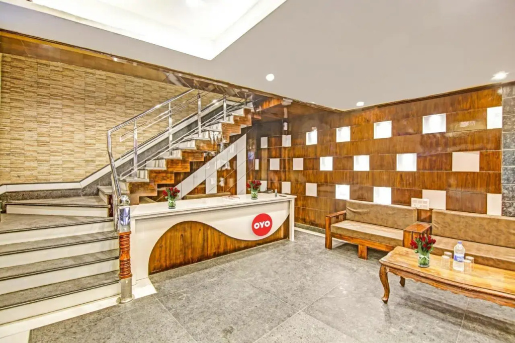 OYO Flagship 70251 Hotel Starwood