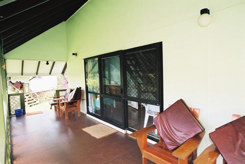 Ginas Garden Lodges, Aitutaki - 4 self contained lodges in a beautiful garden