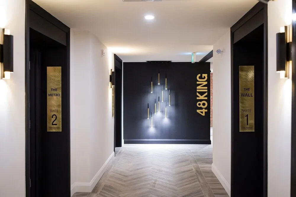 48 King West Boutique Hotel