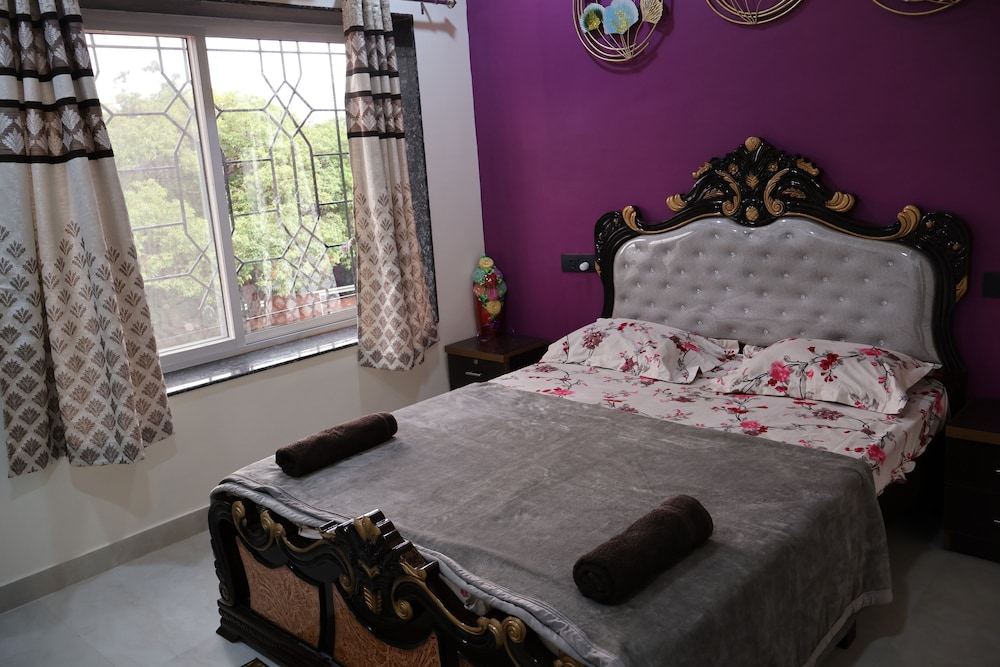Hotel Laxmi Niwas
