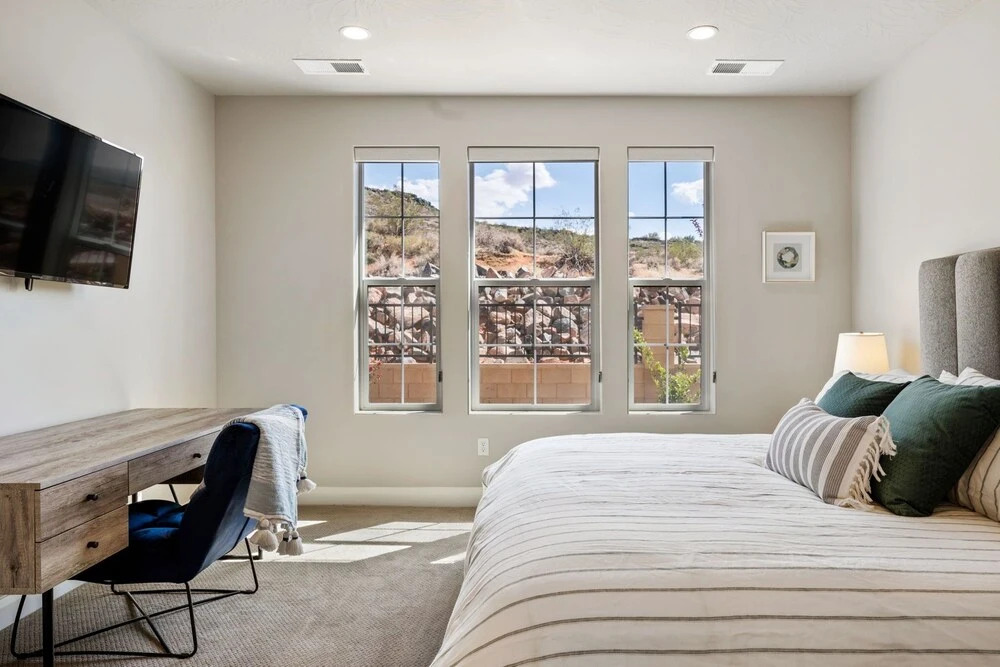 Sunnyside Retreat at Escondido townhouse