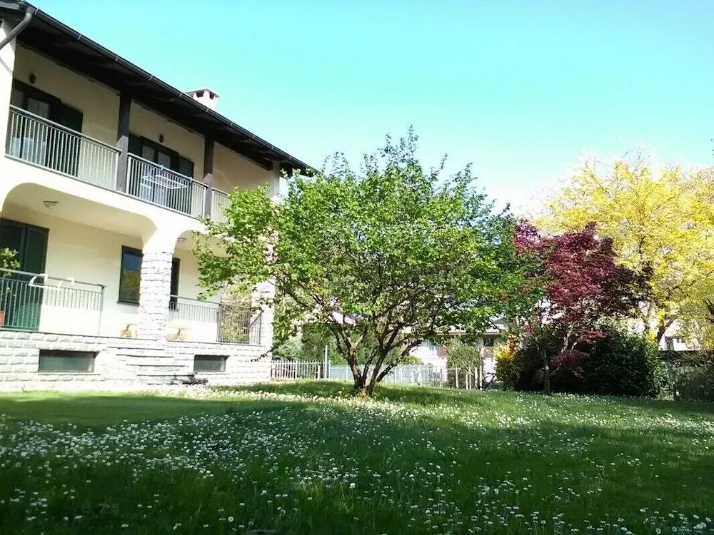 B&B Carunei