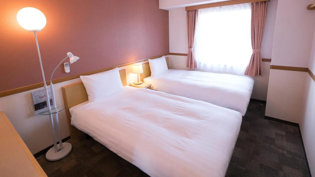 Toyoko Inn Matsuyama Ichibancho