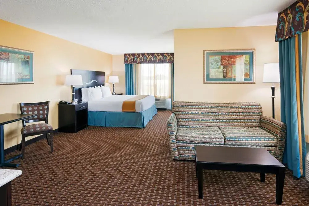 Holiday Inn Express Hotel & Suites Somerset Central by IHG