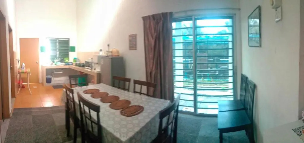Homestay Lestari KLIA
