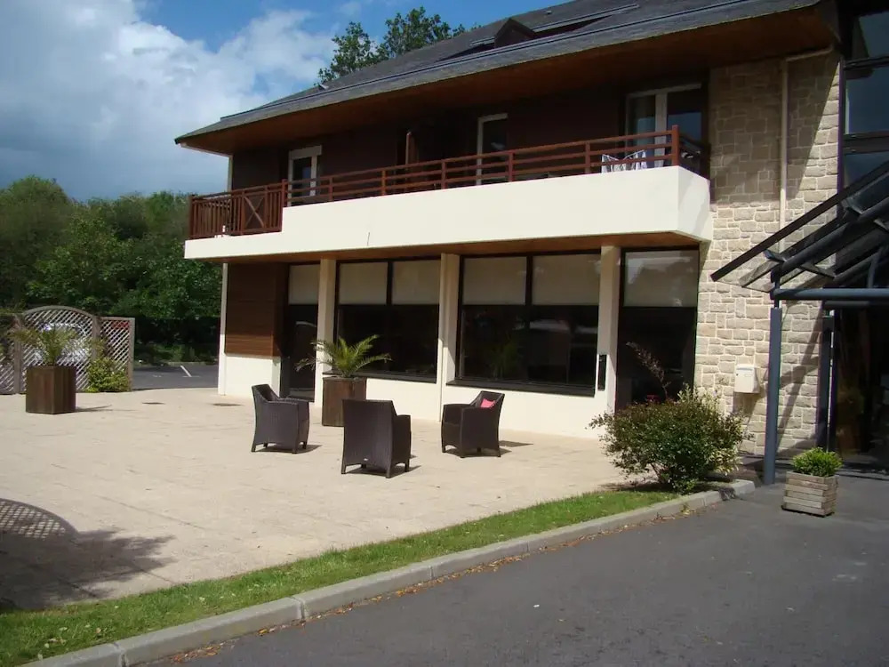 Lagrange Vacances Les Roches Douvres
