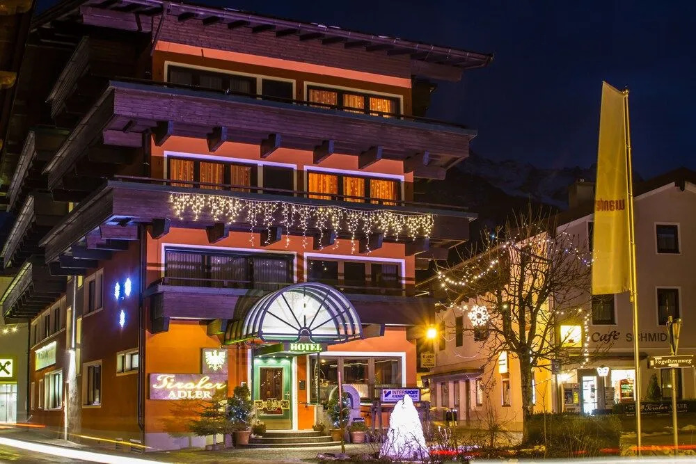 Hotel Tiroler Adler - bed and breakfast