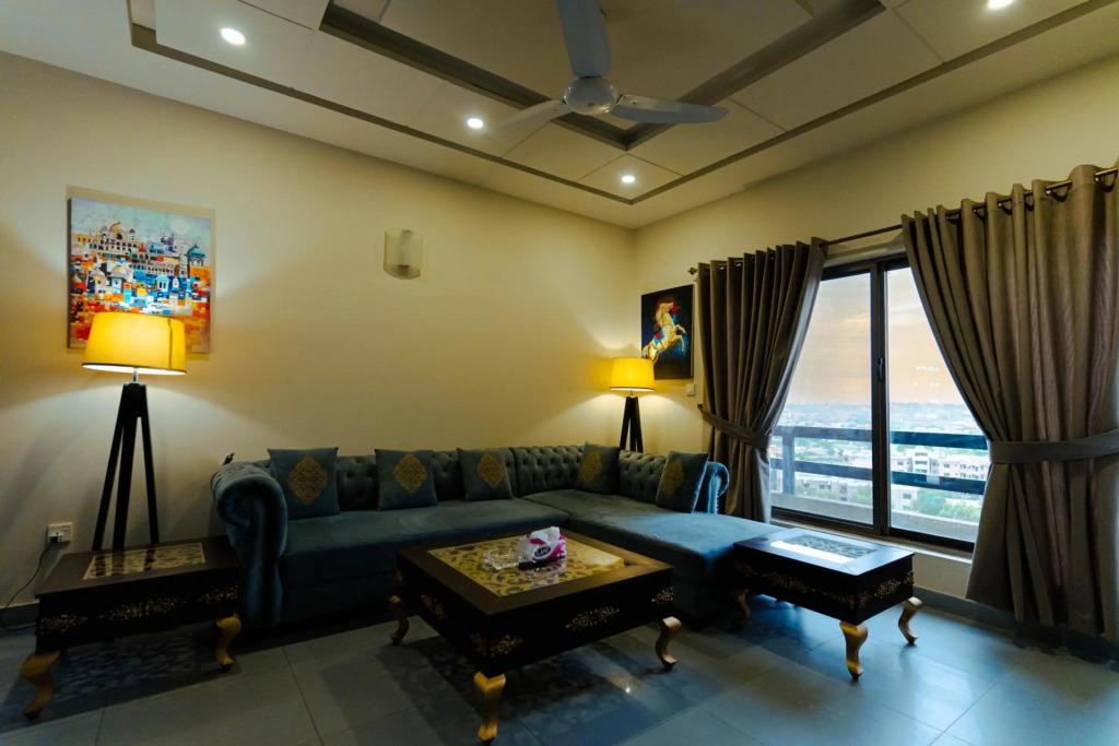 2 Bedroom Appartment Near Airport & Moterway