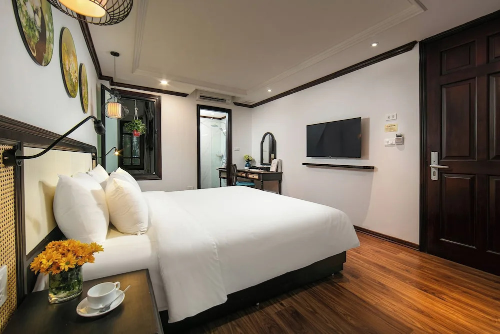 Media Central Hotel & Spa