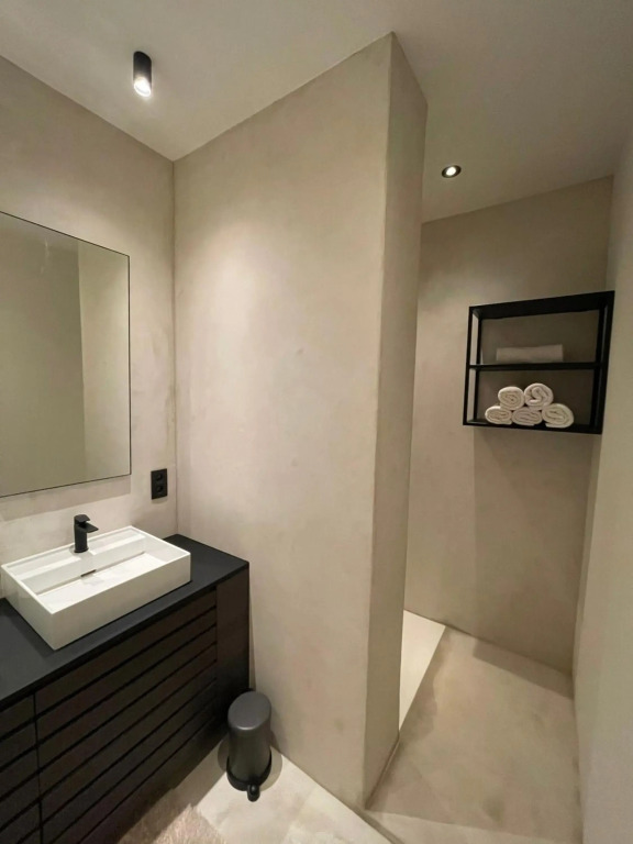 Casa Clementina - 3 Bedroom Apartment in a Art-Nouveau House
