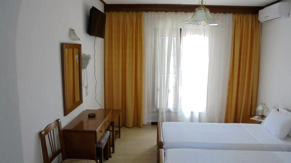 Hotel Paradise