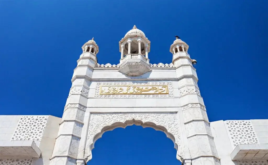 Hotel Adarsh Mahal