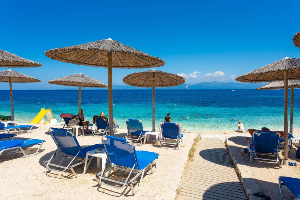 Villa Anastasia Large Private Pool Walk to Beach Sea Views A C Wifi Car Not Required - 2248