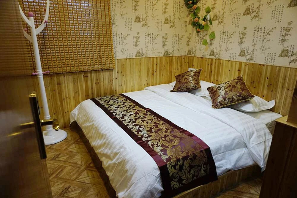 Wuzhen West Tale Theme Inn