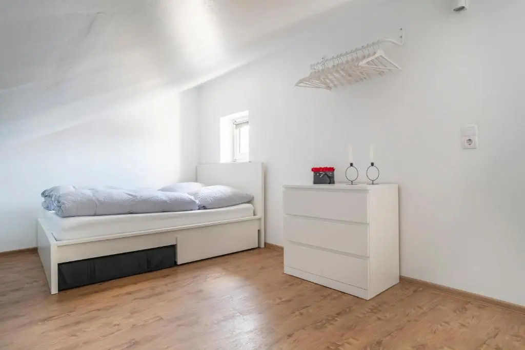 Stylish 2 Room Maisonette Hannover