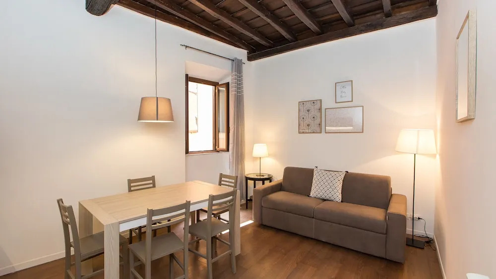 Rental In Rome Pelliccia Apartment