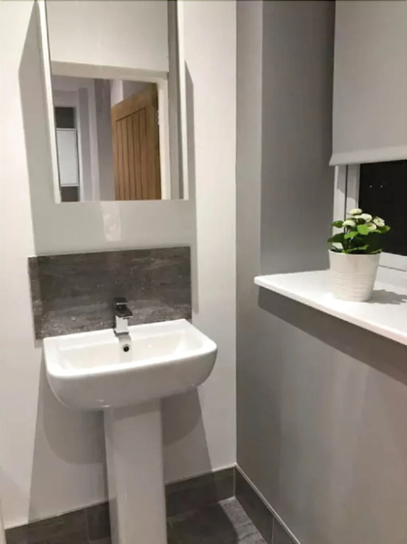 Compton House Serviced Accommodation