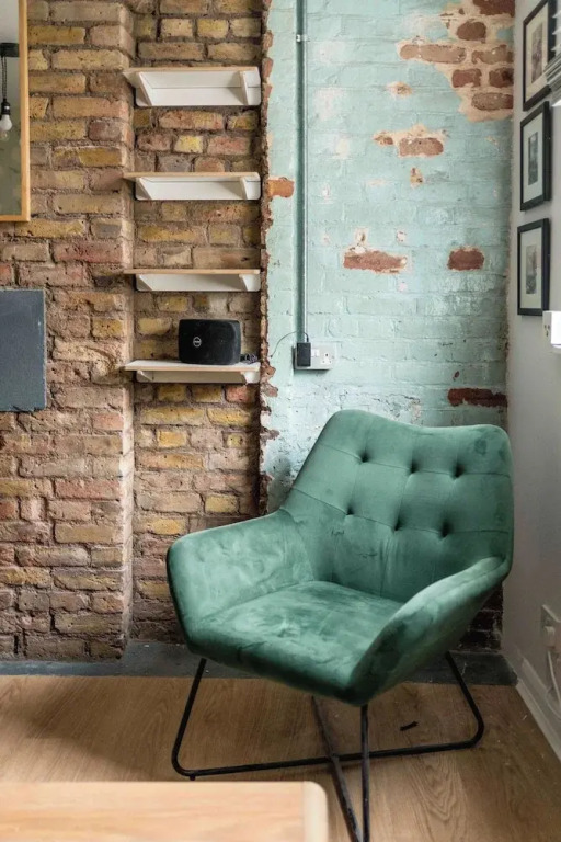 Cosy 1B Flat in Spitalfields Near Brick