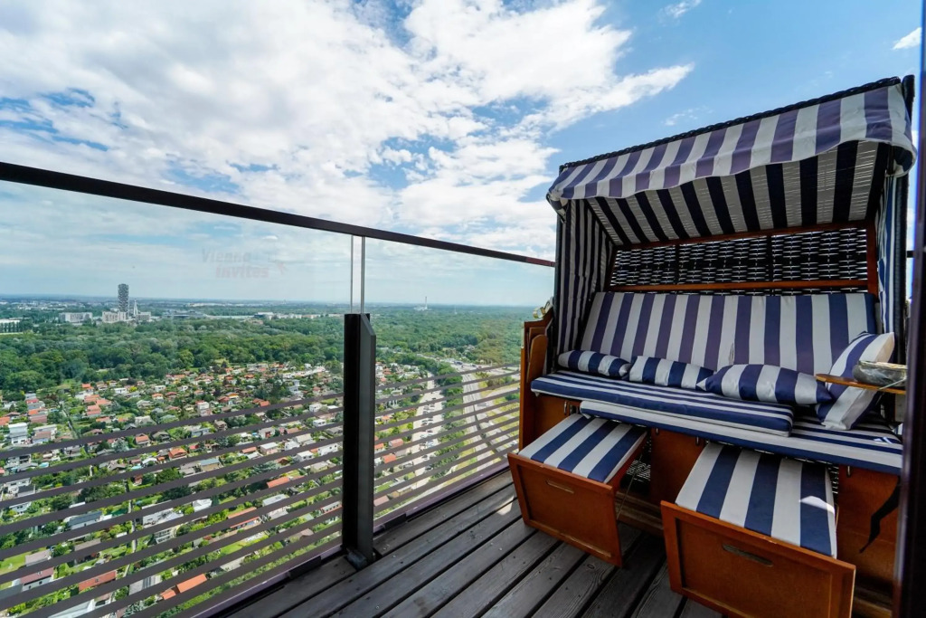 TrIIIple 7Heaven - Amazing View on top floor with rooftop pool