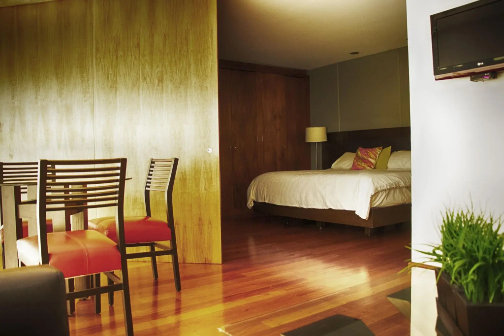 Suites Aura For Living