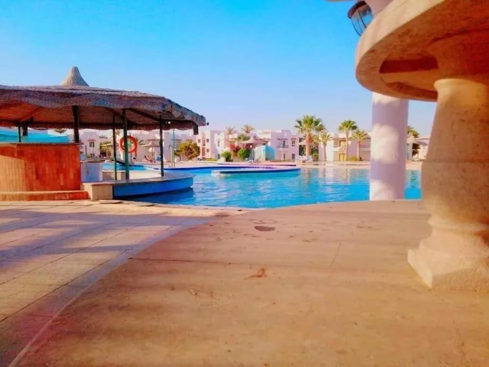 Royal Beach Resort