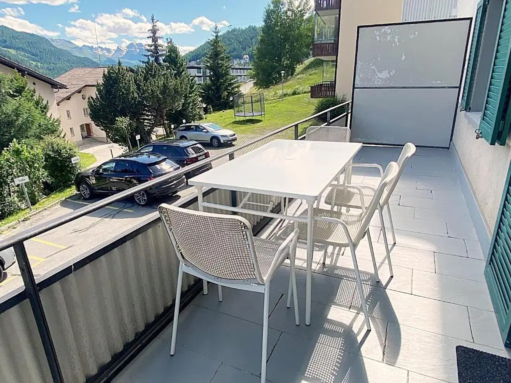 Seeblick an Luxusmeile 4P, 70m2 - Parkplatz, S11-1