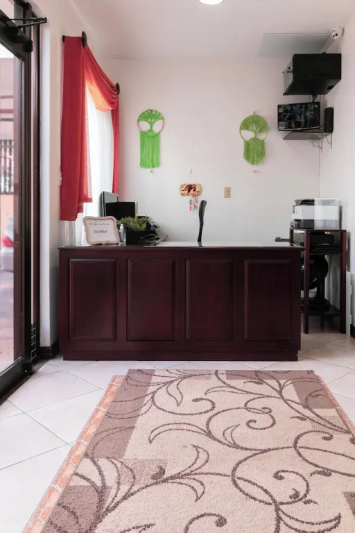 Brisas del Aeropuerto Airport Breezes inn