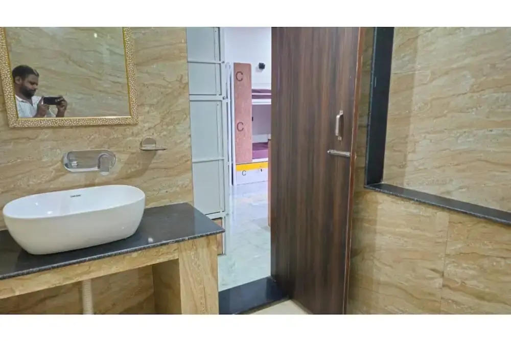 Camel S Backpackers Hostel