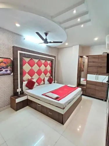 Hotel Robin Inn