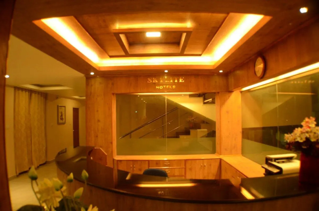 Hotel Sky Lite
