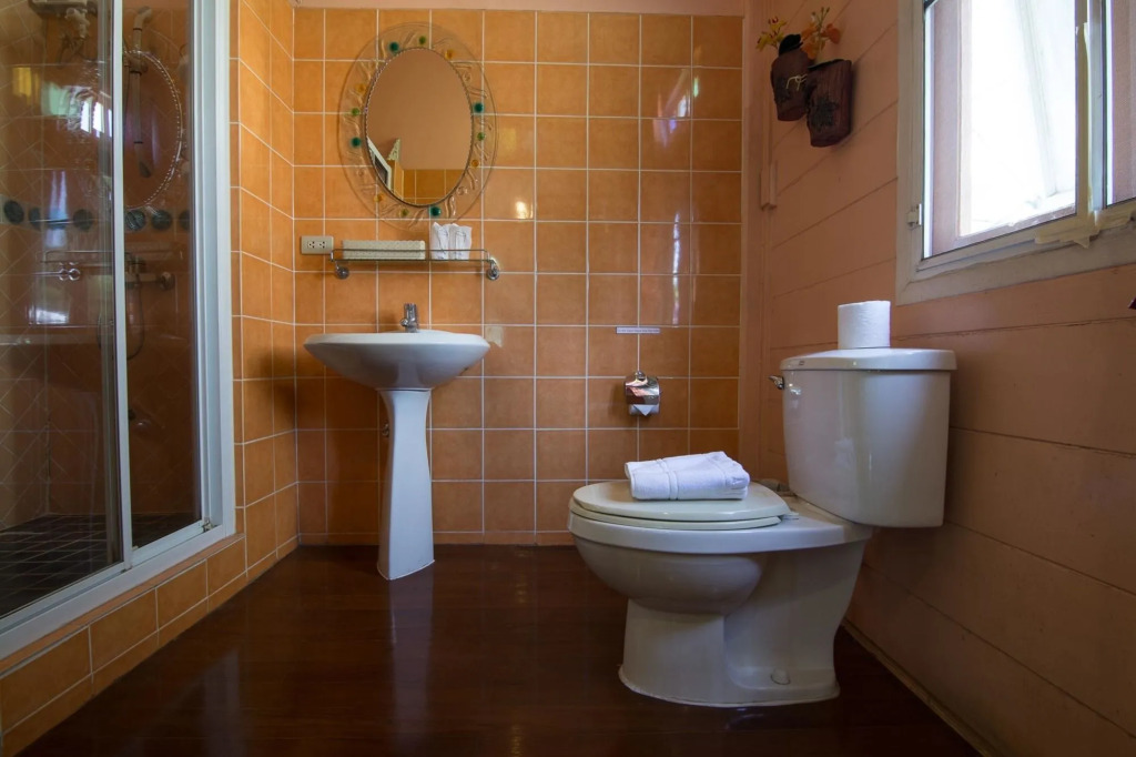 Samsen Sam Place