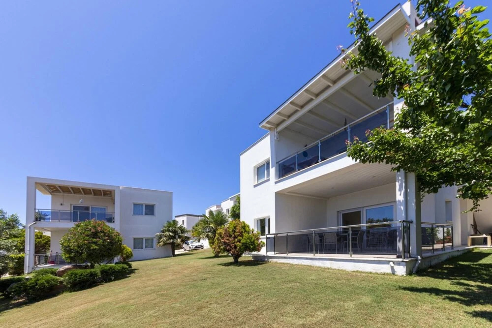 Captivating House With Shared Pool in Bodrum