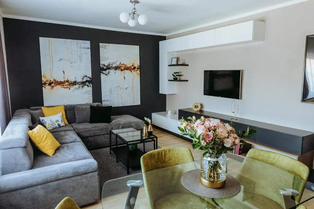 Charlotte Residence - 2 Bedrooms Apartment