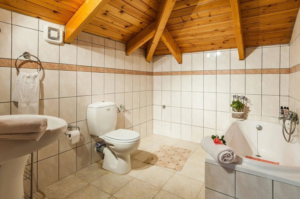 Kavos Psarou Studios & Apartments