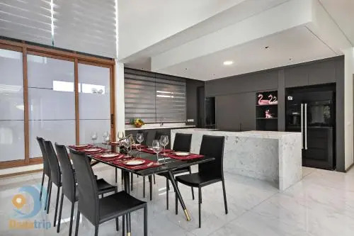 Amazing Ocean Villas 4br