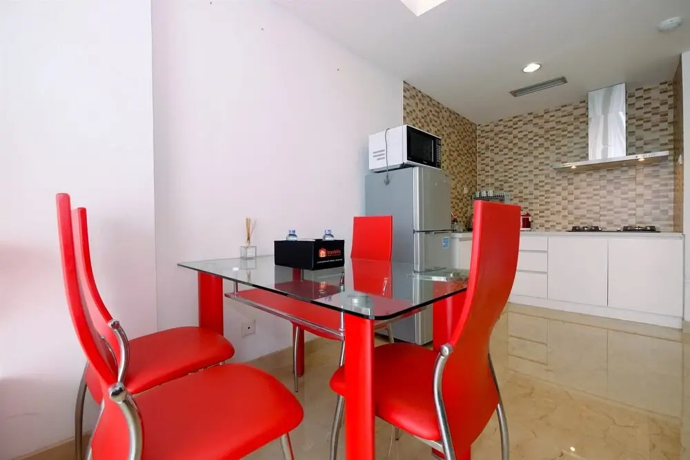 1Br Apartment With Golf View @ The Royale Springhill
