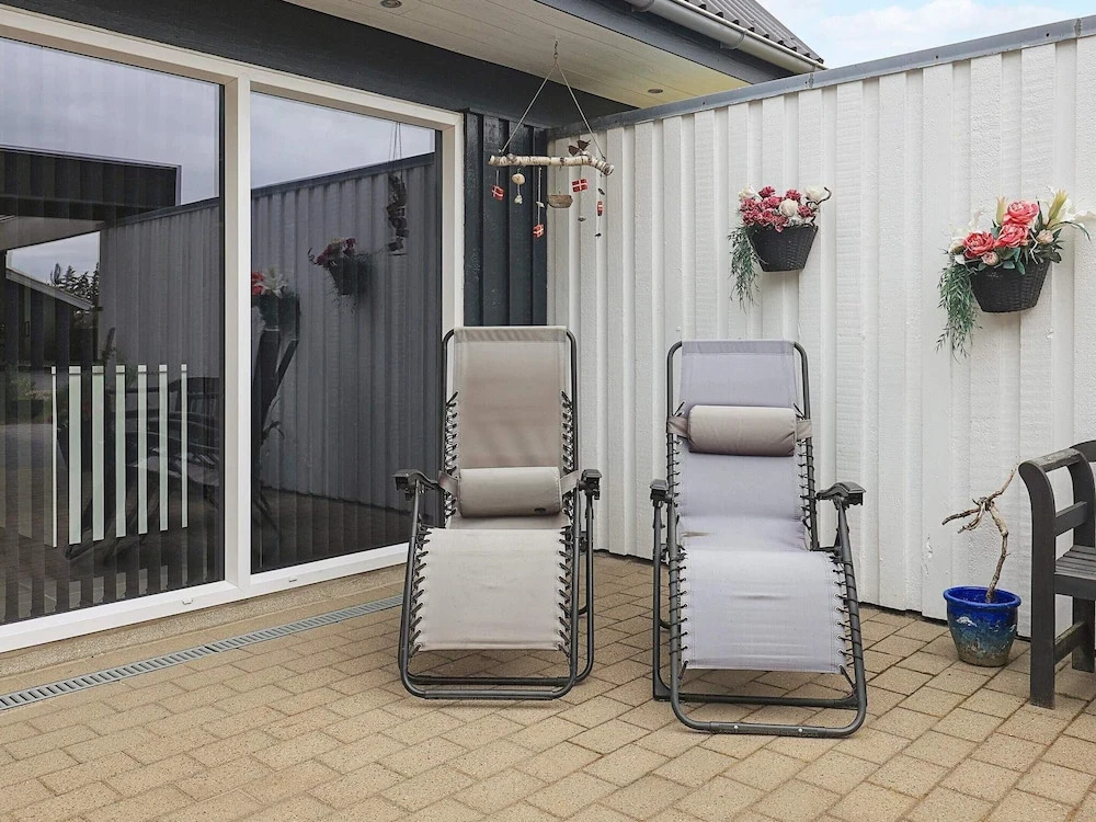 6 Person Holiday Home in Thisted