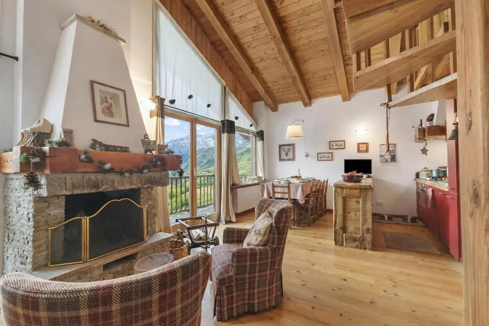 Gleise Lodge apartment